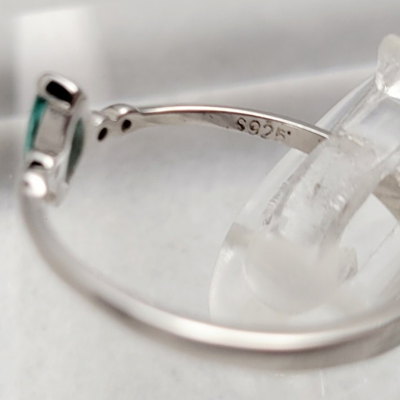 Sterling Natural 0.3ct Marquise Emerald Ring - Picture 7 of 10